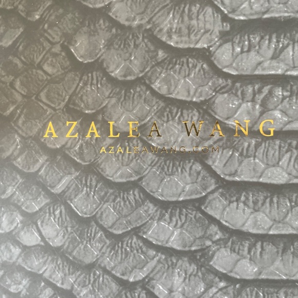 Perfect Renaissance world tour heels - Picture 7 of 8